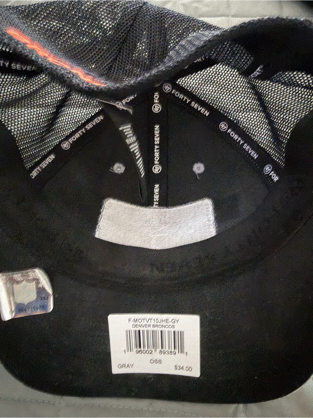 Mens Hate - Picture 3 of 5